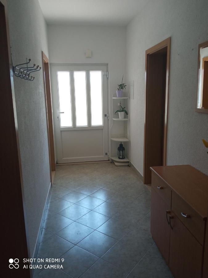 Rosanda Apartment Slatine