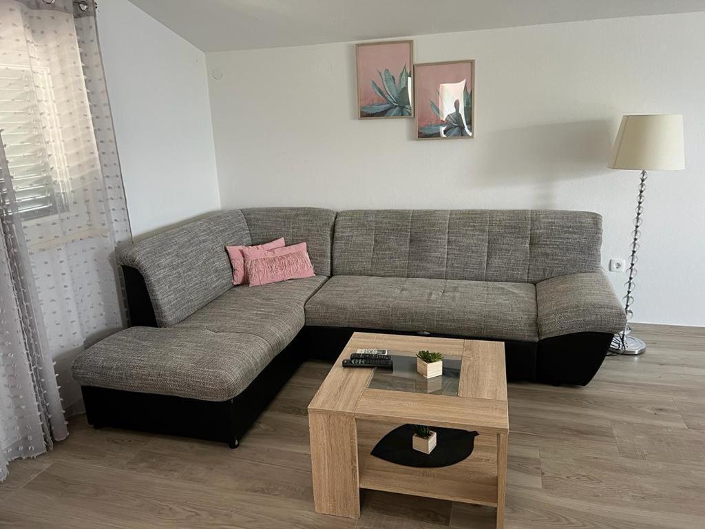 Apartment Rosanda